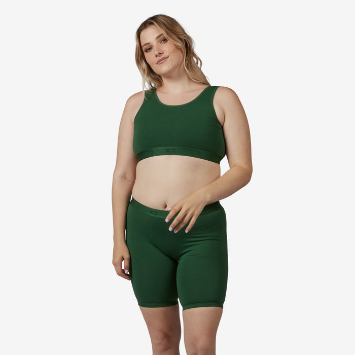 Model: Natalie is 5'11" and wears a Medium