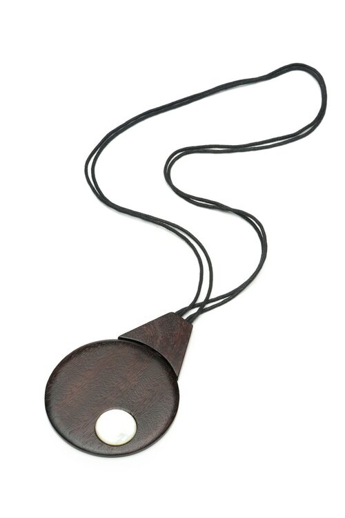 Acacia Wood With Mother of Pearl Necklace