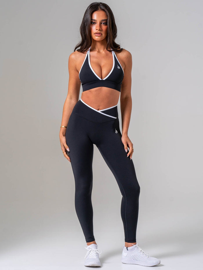 NKD Cross Over Contrast Invisible Scrunch Leggings - Black/white Clothing Ryderwear