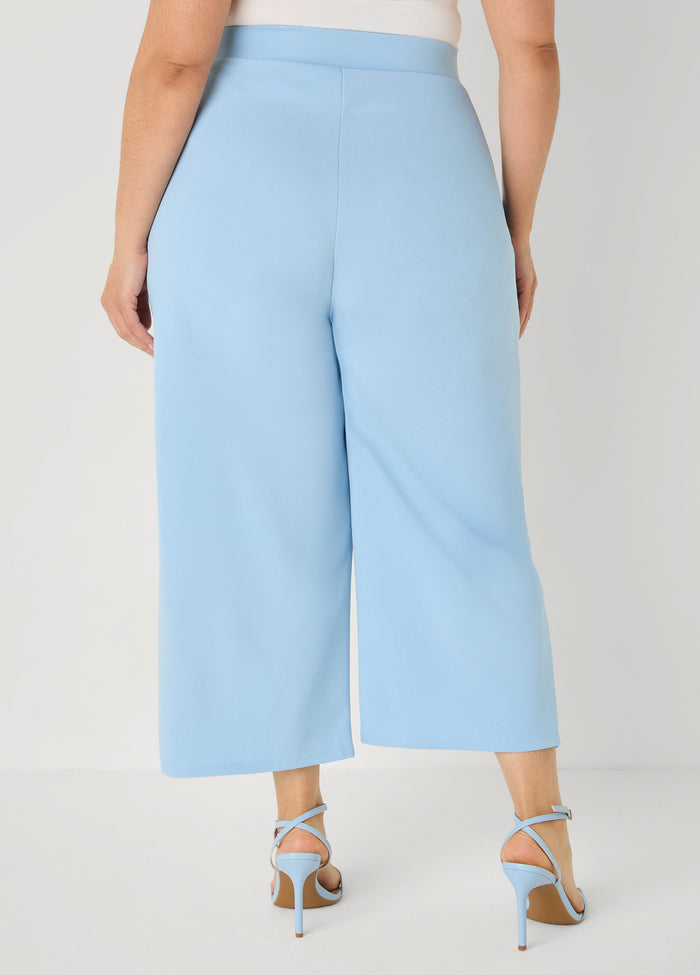 Pleat Detailed Wide Leg Capris