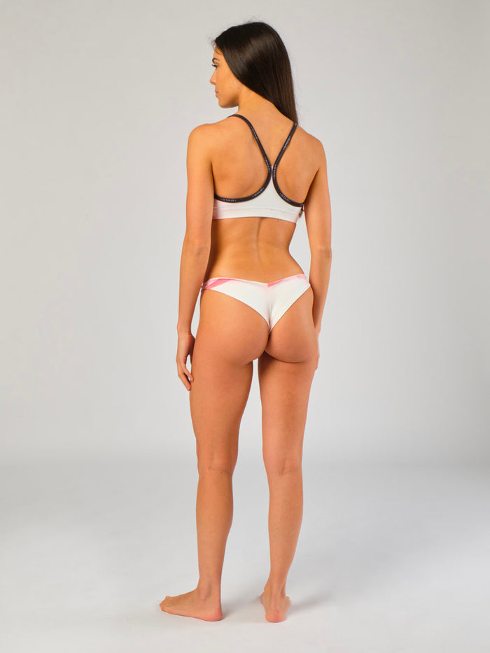 STAR Virgo Sunspike minimalist beach volleyball bikini top, athletic stay-put fit.
